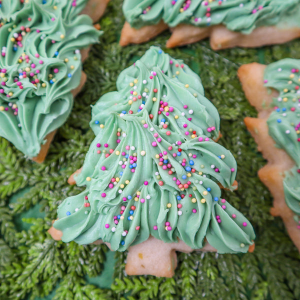 VEGAN FROSTED SUGAR COOKIE TREE